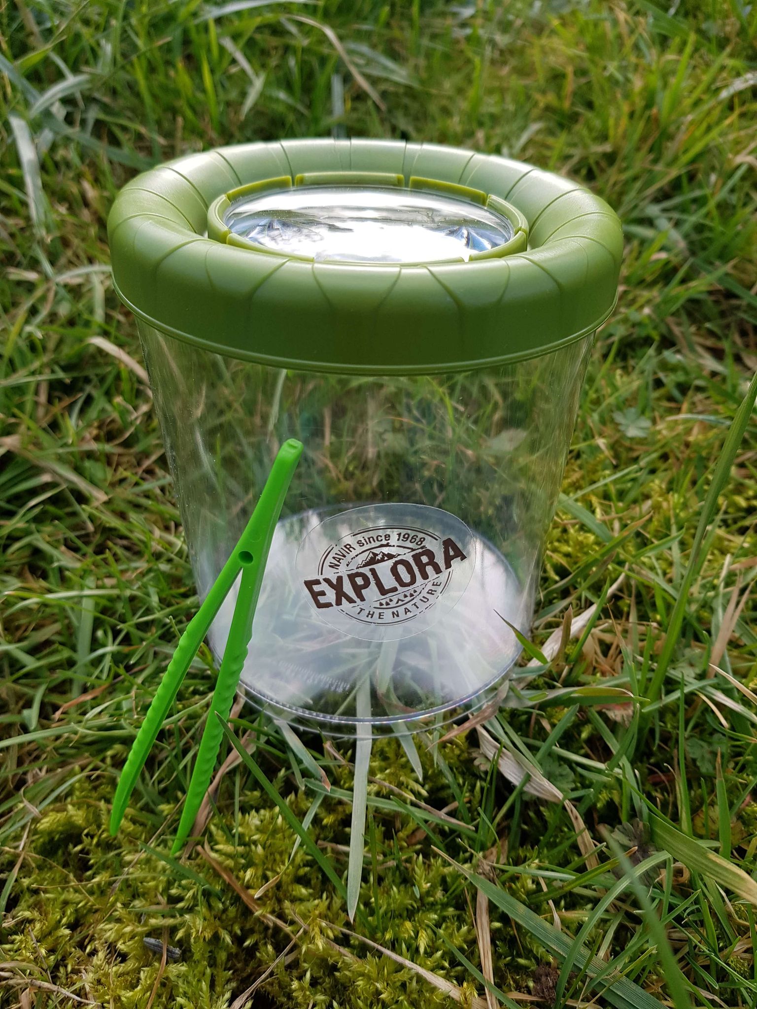 Méga boîte-loupe